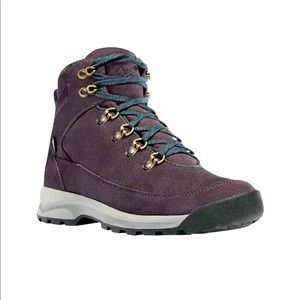 Danner 30132 - Women's Adrika Hiker - size 8.5